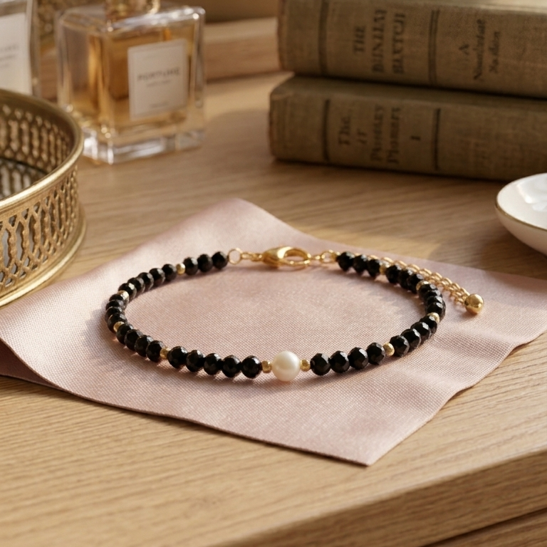 Pearl Bracelet line